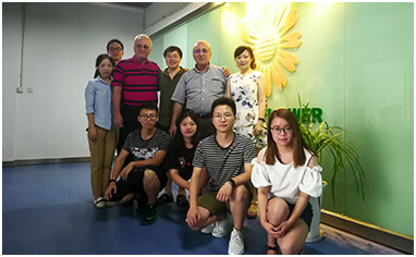 о нас-slide picture3