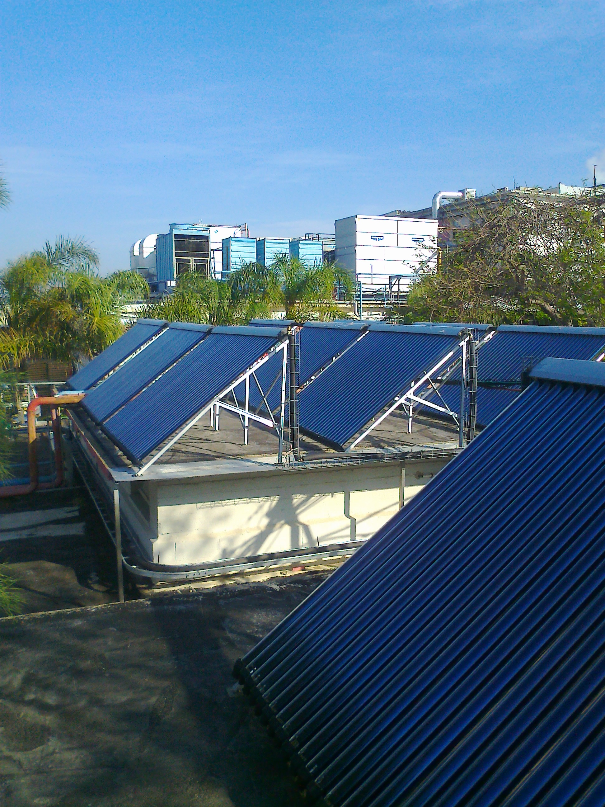 Применение солнечной системы водяного отопления в отеле